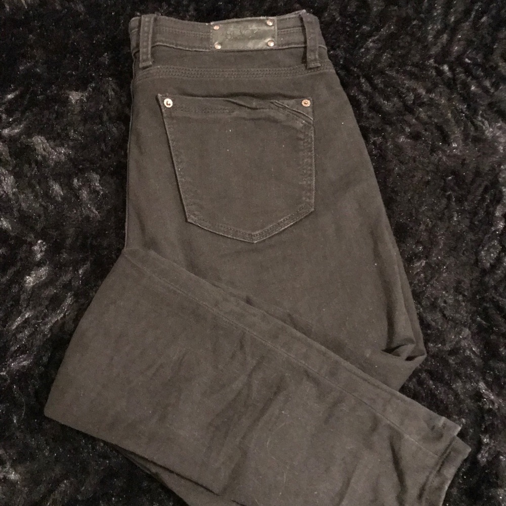 Buckle Black Skinny Black Jeans